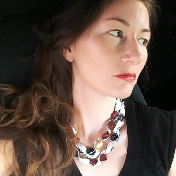 Meet your Posher, Mary - Picture 3 of 5